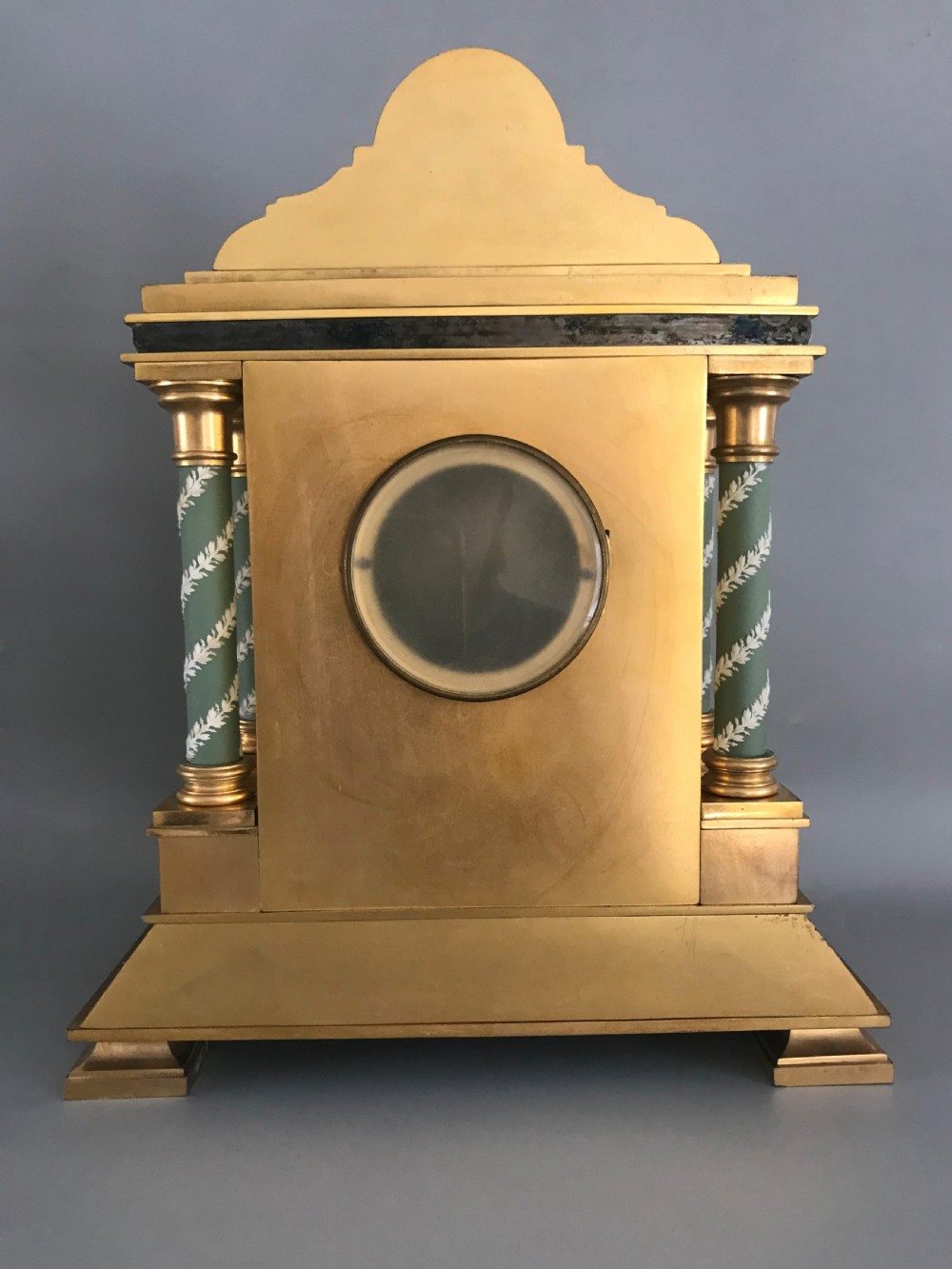 Large gilt bronze and Wedgwood clockset. View IX