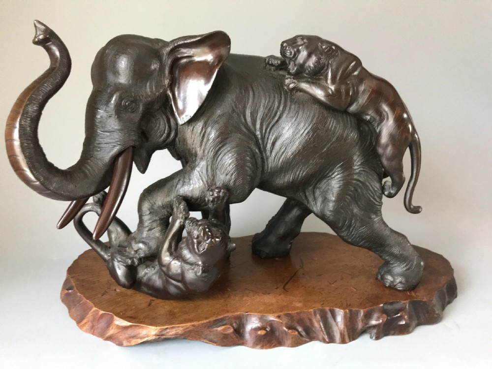 Large Japanese bronze by Genryusai Seiya.