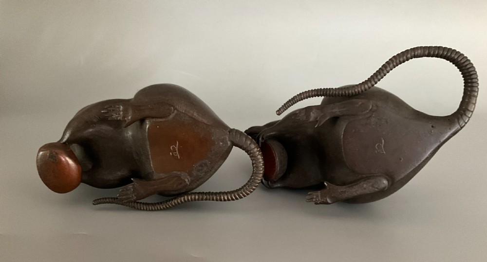 Large pair of Japanese bronze rats . View IV