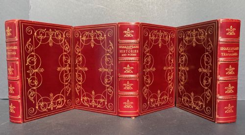 A Fabulous Set of 3 Leather Bound Books of Shakespeare's Comedies, Tragedies, Histories and Poems Dated 1911-1912