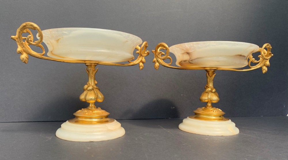 Fine pair of French gilt bronze and onyx tazzas circa 1880 View III