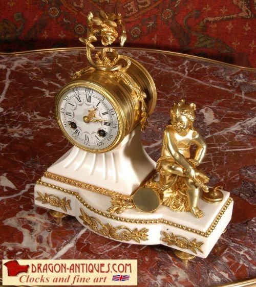 Stunning Antique French Boudoir Desk Clock
by Vincenti Et Cie.