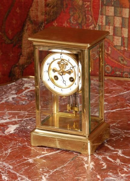 fig 3. Tiffany & Co Library Four Glass Crystal Regulator
Clockmaker - Samuel Marti