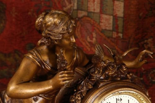fig 2. Les Favoris, Antique French Clock Set
by O. Ruffony (d. 1925)