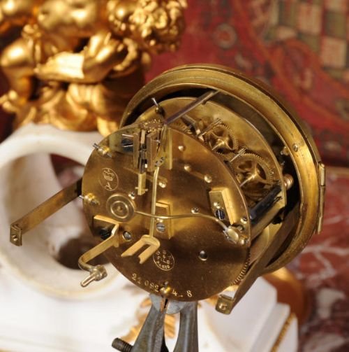 fig 4. Stunning Antique French Boudoir Clock
Cherub of Music