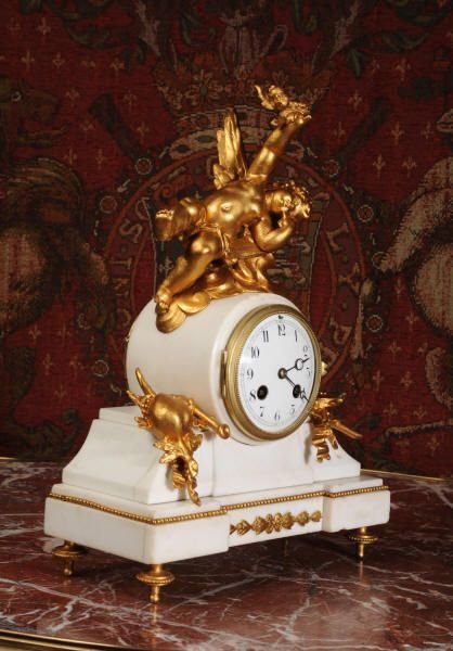 fig 2. Stunning Antique French Boudoir Clock
Cherub of Music