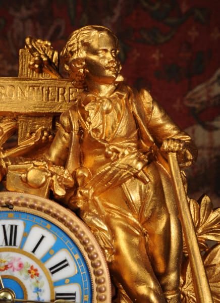 fig 2. Stunning Sevrés Porcelain & Gilt Metal Clock
Benjamin Louis Eulalie de Bonneville (1796 - 1878)