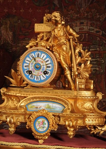 fig 1. Stunning Sevrés Porcelain & Gilt Metal Clock
Benjamin Louis Eulalie de Bonneville (1796 - 1878)