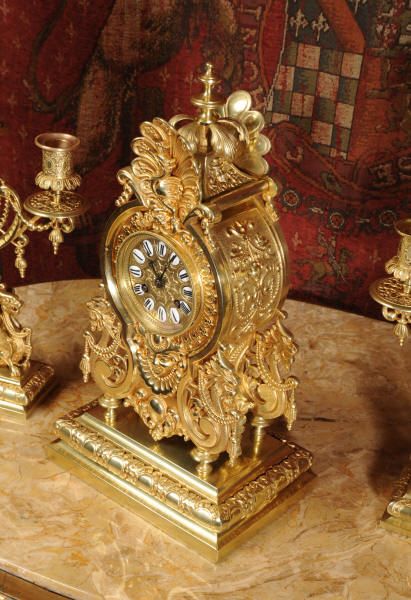 fig 2. Antique Clock Set ~ Chinoiserie Design with Chinese Dragons