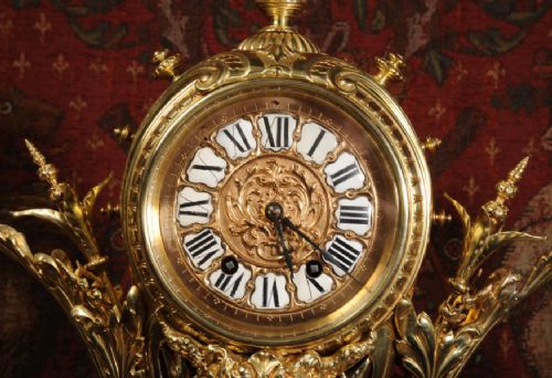 fig 3. Superb Gilt Bronze Clock Set ~ Dragons
~ English / French - Circa 1880 ~