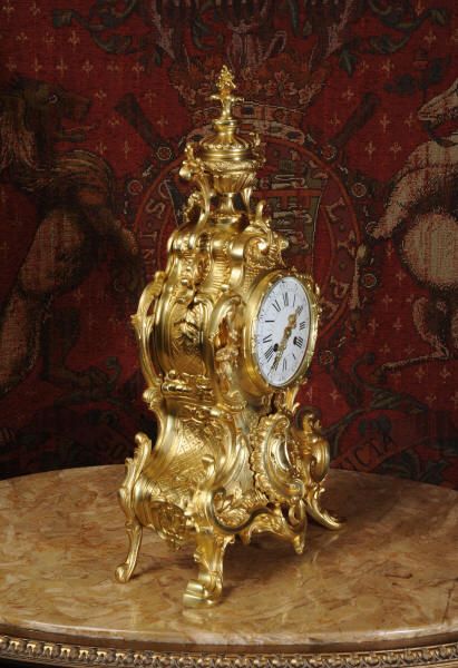 fig 2. Stunning Large Antique French Gilt Brass Rococo Clock by Vincenti