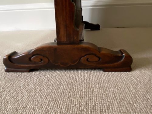 AN ART DECO WALNUT DRESSING TABLE MIRROR BY WHYTOCK REID - ADDITIONAL PHOTO 2