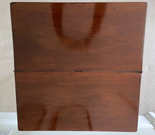 A GEORGE II WALNUT TEA TABLE - ADDITIONAL PHOTO 3