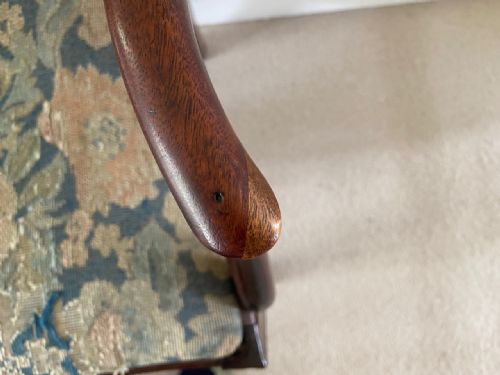 TWO GEORGE III MAHOGANY CHAIRS - ADDITIONAL PHOTO 8