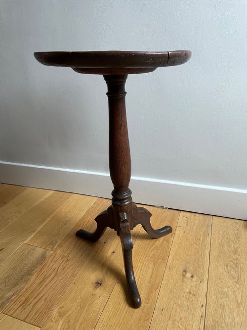 A GEORGE III BURR OAK WINE TABLE - ADDITIONAL PHOTO 5