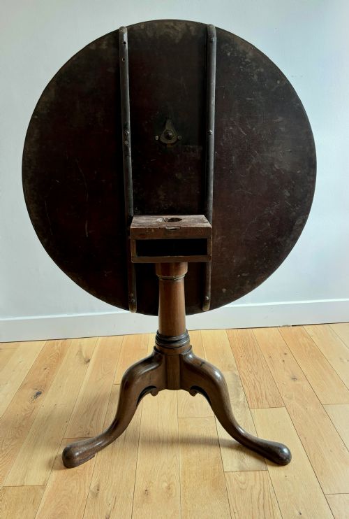 A SCOTTISH GEORGE II MAHOGANY OCCASIONAL TABLE - ADDITIONAL PHOTO 8