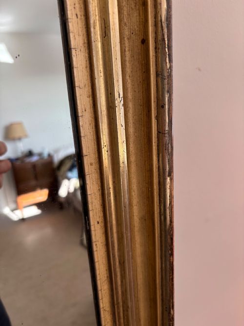 AN EDWARDIAN PALE GILT MIRROR - ADDITIONAL PHOTO 1