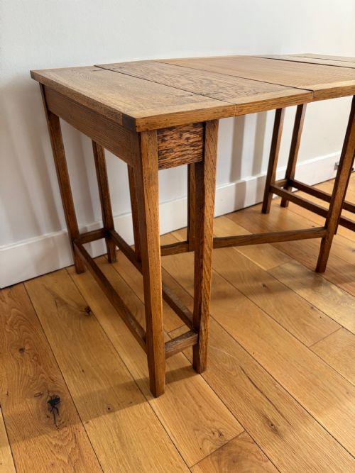 AN OAK METAMORPHIC TABLE BY FRED FOSTER - ADDITIONAL PHOTO 3
