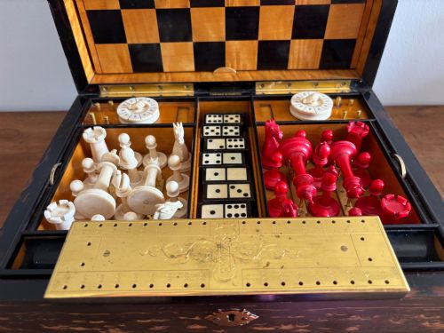 A VICTORIAN GAMES COMPENDIUM - ADDITIONAL PHOTO 5