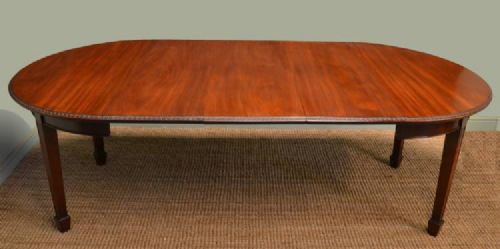 fig 1. Gillows, Edwardian Mahogany Antique Extending Dining Table.