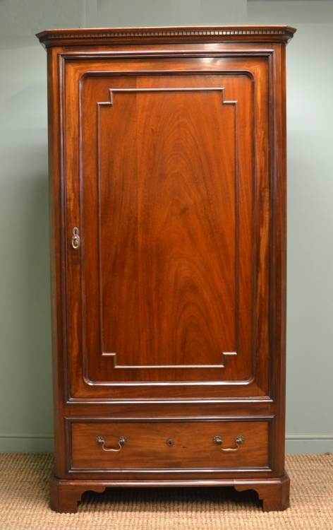 Antique Victorian Mahogany Hall Cupboard / Wardrobe.