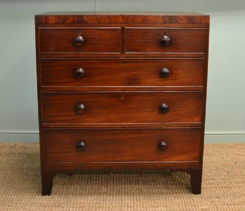 Antique Regency Mahogany Chest of Drawers.