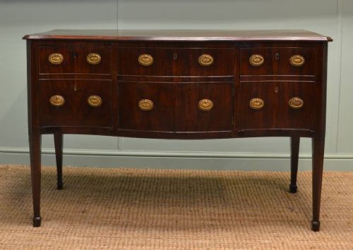 Rare, Georgian Mahogany, Serpentine Fronted Antique Sideboard.