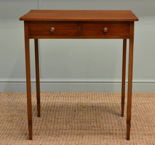 Edwardian Mahogany Small Antique Side Table / Telephone Table.