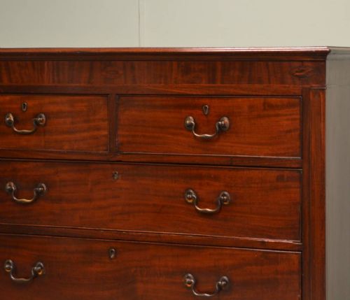 fig 2. George III Mahogany Antique Chest of Drawers with Beautiful Shell Inlay.
