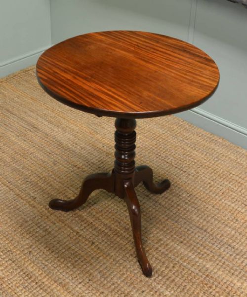 Quality, Georgian Mahogany, Antique Circular Tilt Top Occasional Table.