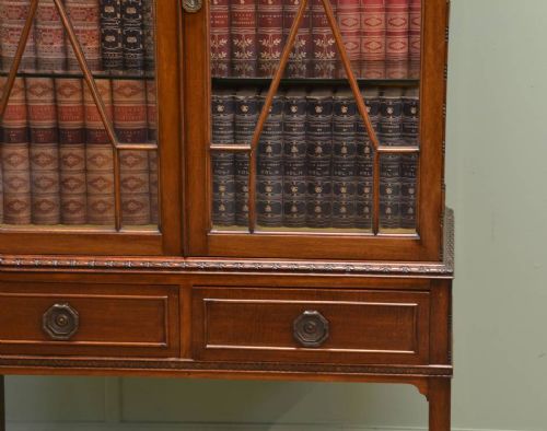 fig 1. Quality Edwardian Mahogany Antique Display Cabinet.