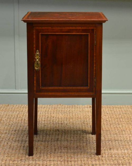 Quality Victorian Mahogany Antique Bedside Cabinet
