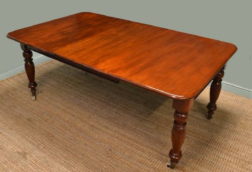 Victorian Mahogany Extending Antique Dining Table.
