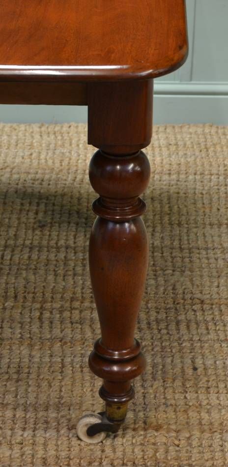fig 1. Victorian Mahogany Extending Antique Dining Table.