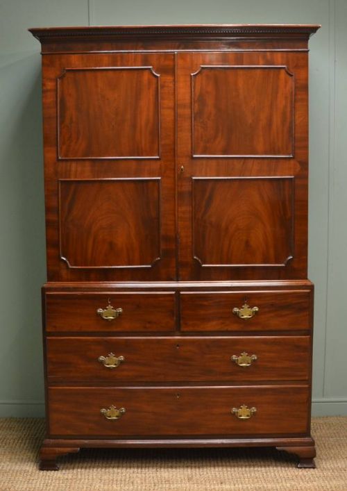 Fine Quality Georgian Figured Mahogany Antique Linen Press.