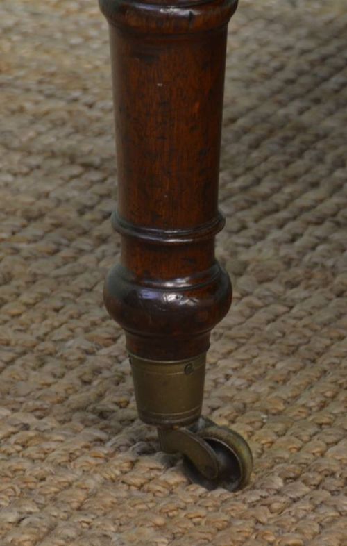 fig 2. Quality, Early Victorian, Mahogany Antique Extending Dining Table.
