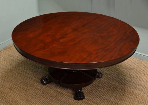 Large Circular William IV Mahogany Antique Dining Table.