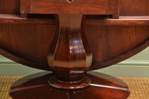 fig 2. Large Circular William IV Mahogany Antique Dining Table.