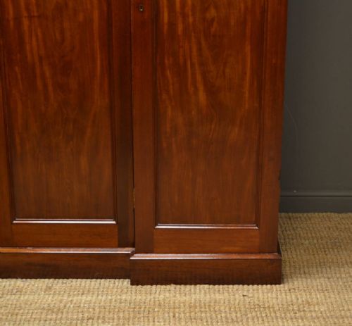 fig 1. Superb Quality, William IV Mahogany Antique Wardrobe.
