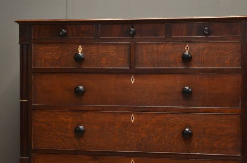 fig 2. Quality Georgian Oak Antique Chest of Drawers.