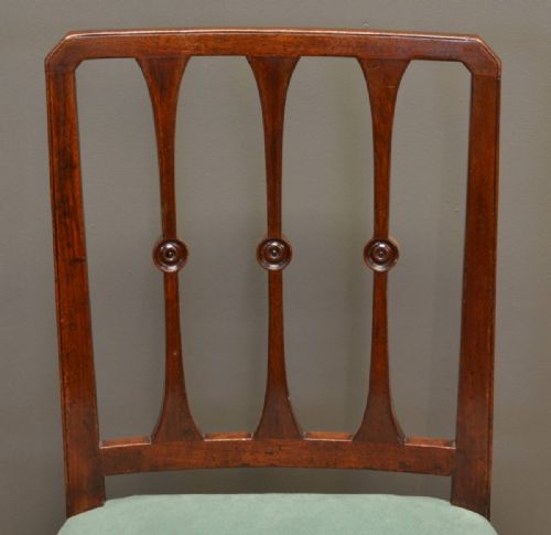 fig 2. Set of Six Victorian Mahogany Antique Dining Chairs.
