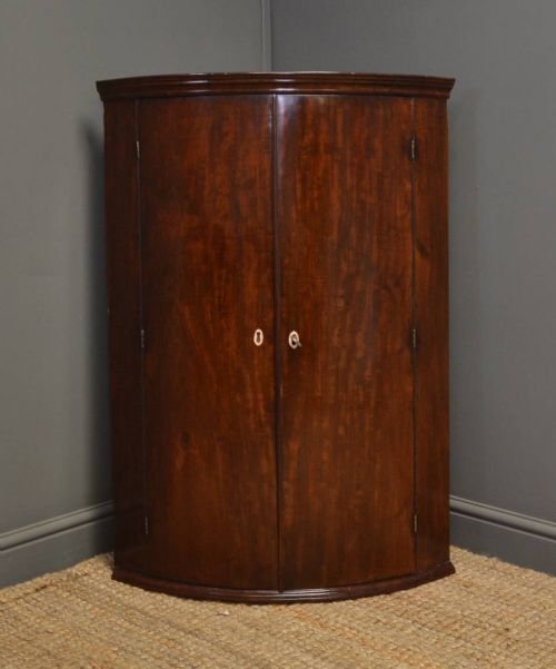 Georgian Mahogany Bow Fronted Wall Hanging Antique Corner Cupboard.