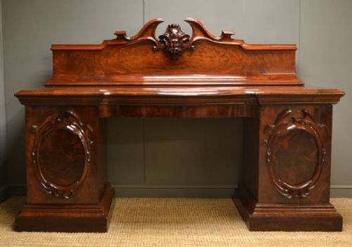 Large, Superb Quality Victorian Flamed Mahogany Antique Sideboard.