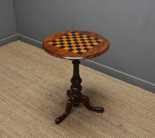 Quality Victorian Mahogany Antique Chess Top Table.
