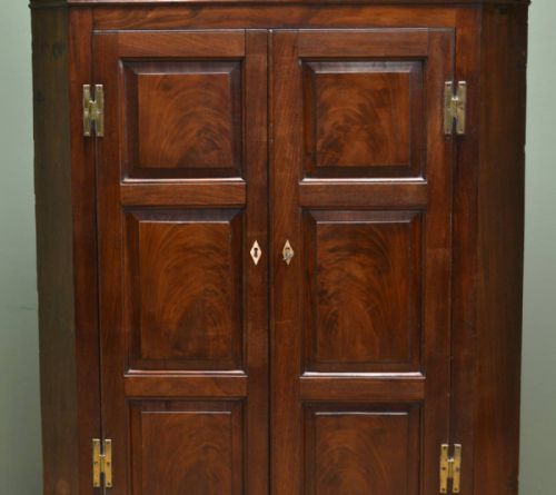 fig 2. Quality Georgian Mahogany Floor Standing Antique Corner Cupboard
