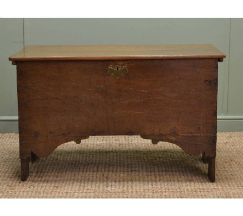 fig 1. Period Georgian Oak Antique Coffer