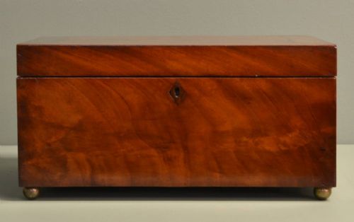 fig 1. Beautifully Figured Antique Victorian Mahogany Box