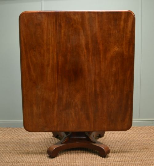Quality Regency Antique Mahogany Tilt Top Dining Table.