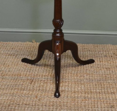 fig 1. Georgian Mahogany Antique Occasional Wine Table