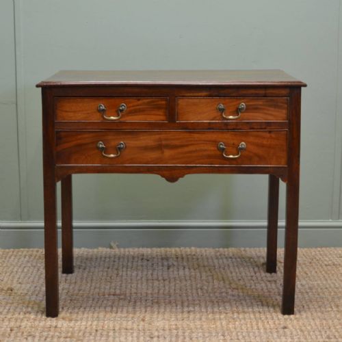 Georgian Mahogany Antique Low Boy / Side Table